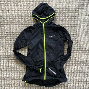 Nike Running Wind Breaker